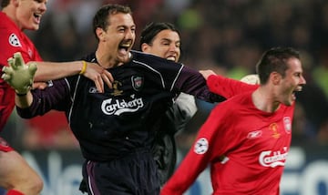 Fue el arquero que salvó al Liverpool en el llamado “Milagro de Estambul” en 2005; aunque eso sí, se quedó con la deuda de no levantar un título de liga