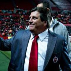 Miguel Herrera: "No hay acercamiento de Chile"