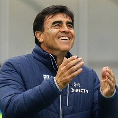 "La Copa es importante, pero lo principal es el bicampeonato"