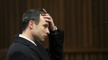 El juicio contra Pistorius, aplazado al mes de agosto