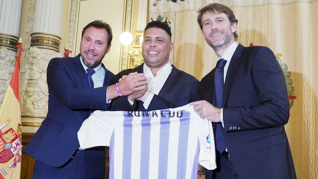 Ronaldo reconoce en Brasil que compró el Valladolid en Segunda