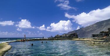 Piscinas en el océano