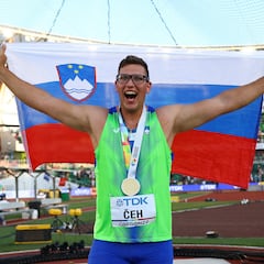 ‘Superman’ Ceh deja sin oro y sin podio en disco a Stahl, el gran favorito