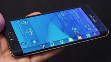 Samsung ataca a Apple por el llamado "bendgate"