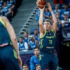 Dragic y Doncic arrasan y se jugarán el liderato con Francia