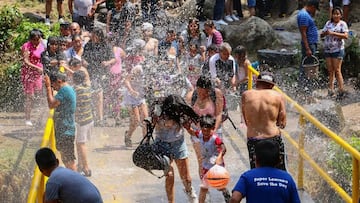 ¿De cuánto es la multa en Cdmx y Edomex por tirar agua en Sábado de Gloria?