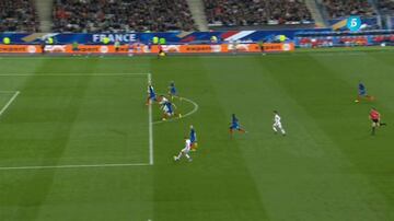 Deulofeu level with the penultimate French player as the ball is played in.