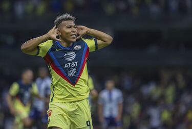 Santiago Solari cumplió en su primer torneo con América