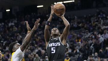 In the latest twist of the Ben Simmons saga, it seems that De'Aaron Fox of the Sacramento Kings is now being mentioned in connection with a possible trade.