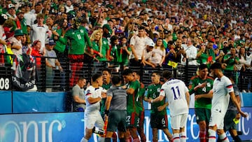 La caótica actuación de Iván Barton, árbitro salvadoreño del Estados Unidos vs México