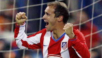 Mariano Pern&iacute;a celebra un gol del Atl&eacute;tico. 