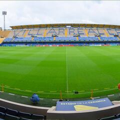 El Villarreal publica fotos mostrando el estado del césped