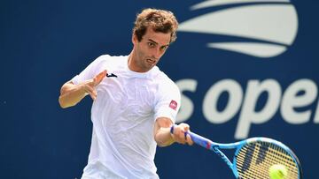 Ramos y Bautista se despiden y Verdasco y Carball¨¦s avanzan