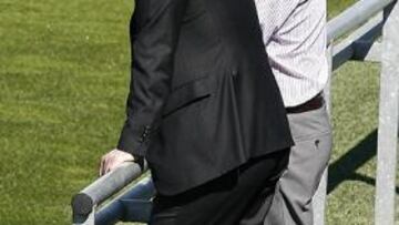 El enfado de Vicente Boluda tras la segunda derrota consecutiva y la imagen ofrecida en Mestalla ante el Valencia, se trasladó ayer en el estadio Santiago Bernabéu a los responsables de la faceta deportiva, Mijatovic y Juande Ramos, que hoy se reunieron en la ciudad deportiva con los jugadores.