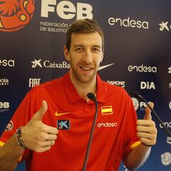 Fran, capitán a los 34: "No llego al nivel de Navarro y Felipe"