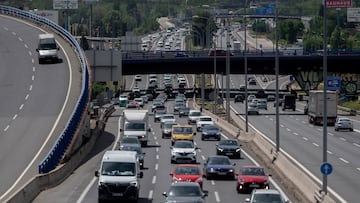 Ever wondered why we drive on one side of the road and not the other?28 ABRIL 2023;PUENTE DE MAYO;OPERACIÓN SALIDA;TRABAJO;PUENTE;DIA DEL TRABAJADOR;OPERACIÓN SALIDA;MAYO
Alberto Ortega / Europa Press
28/04/2023