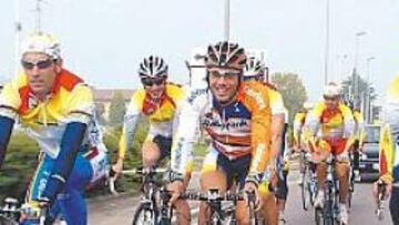 <b>TRIPLE OPCIÓN. </b>Astarloa, actual campeón, Freire, dos oros y un bronce, y Valverde, actual subcampeón, son las mejores bazas españolas.