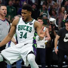 Milwaukee honors Giannis with giant mural