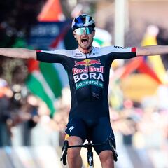 Resumen y resultado del Giro de Italia: etapa 18 | Morbegno - Cesano Maderno