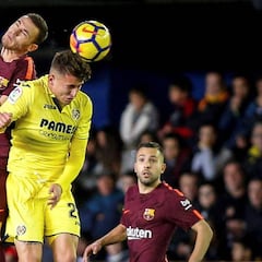 El Villarreal blinda a Raba y le hace un contrato profesional