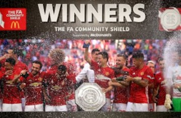 Leicester - Manchester United: Community Shield best images