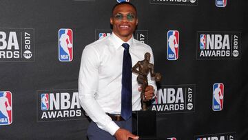 Russell Westbrook, MVP 2016-17 de la NBA tras superar a Harden