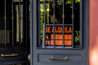 Ya es oficial: no te podrán echar de tu casa si tu contrato de alquiler tiene esta cláusula