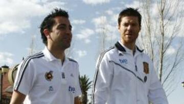 Xabi Alonso cree que no es incompatible con Xavi