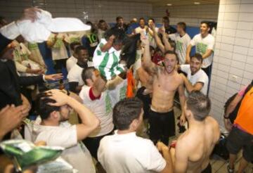 Celebración del Córdoba por el ascenso a primera división