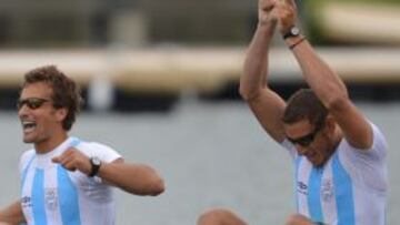 La pareja argentina celebra la clasificación para la final.