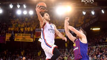Shane Larkin, la gran amenaza del Anadolu Efes, vuelve al Palau en un choque clave para el Barça.
