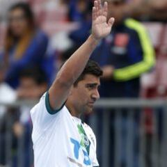 Pizarro quiere volver a Italia: "El torneo chileno está muy mal"