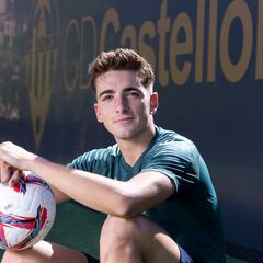 El Castellón se remite a la cláusula de rescisión por Alex Calatrava