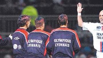 <b>CAMPEÓN. </b>Cris ha celebrado este año con el Olympique de Lyon la conquista del título de Liga.