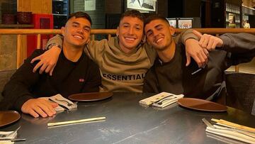 “Lo que más le ha costado ha sido comer papilla, como cuando era chico... La mamá lo regalonea”