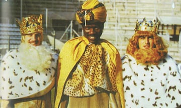 Lauridsen, N'Kono y Mauri, mitos del Espanyol, se disfrazaron de los tres Reyes Magos en 1982.