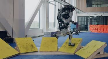 Robots que hacen Parkour: Boston Dynamics se supera de nuevo