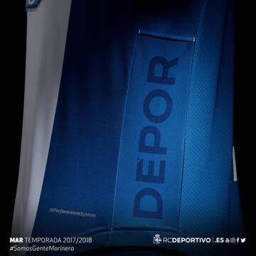 Deportivo Macron produced 17/18 kits (h)