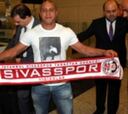 Roberto Carlos dimite como entrenador del Sivasspor turco