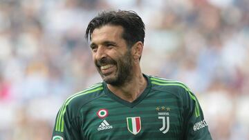 Buffon joins PSG on free transfer