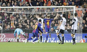 Gol no concedido a Messi: el balón entró completamente