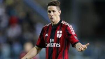 Fernando Torres durante un encuentro con el Milán