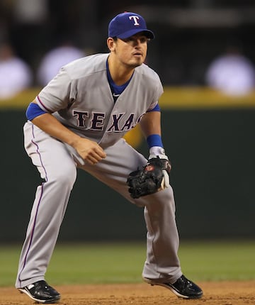 Aunque nació en McAlllen, Texas, Estados Unidos, Cantú cuenta con la doble nacionalidad. El jugador tuvo un promedio de bateo de .271 en sus ocho años dentro de la MLB con 240 home runs y 1,004 carreras impulsadas.