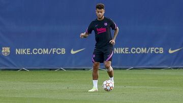 Philippe Coutinho, en el entrenamiento del Barça.