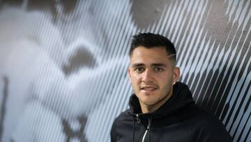 Maxi G&oacute;mez para AS en las instalaciones deportivas del Celta de A Madroa.