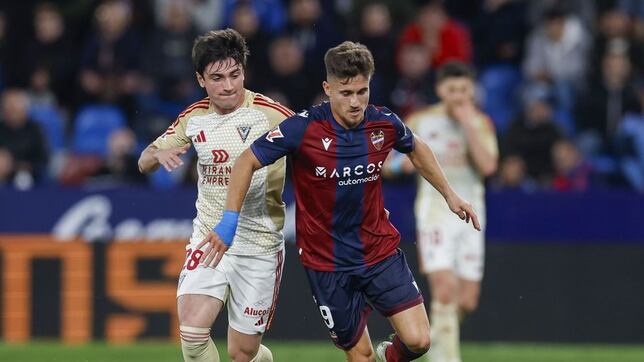 Dos partidos de sanción para Dadie por su expulsión en Valencia