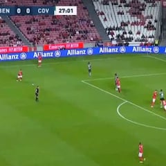 El gol del Benfica que desata la sorna del antimadridismo: "De la que se han librado..."