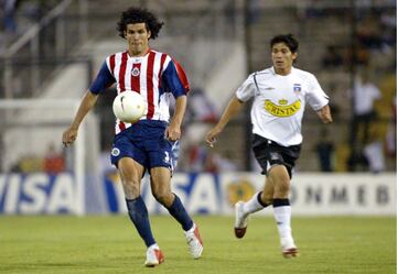 Debutó con el Rebaño Sagrado en el 2002 con 21 años de edad. El ‘Maza’ fue campeón en el Apertura 2006 e incluso metió gol en la final de vuelta ante Toluca. En 2008 emigró al fútbol europeo, en donde jugó con el PSV Eindhoven y el VfB Stuttgart. Ha participado en tres Mundiales, dos ediciones de la Copa Confederaciones, una Copa América y unos Juegos Olímpicos.