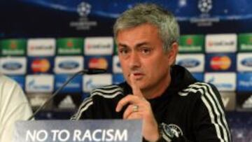 Mou se queja del calendario como hizo en el Madrid e Inter