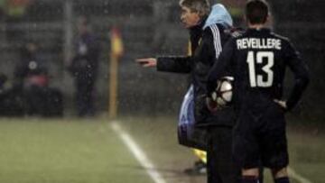 <b>KAKÁ: PRIMERA DERROTA EN LYON</b> Fue la primera derrota de Kaká en el estadio de Gerland. Anteriormente, con el Milán sólo había visitado una vez Lyon y empató: 0-0 el 20 de marzo de 2006. El brasileño, con ocho pérdidas de balón, no tuvo el martes su mejor día.
